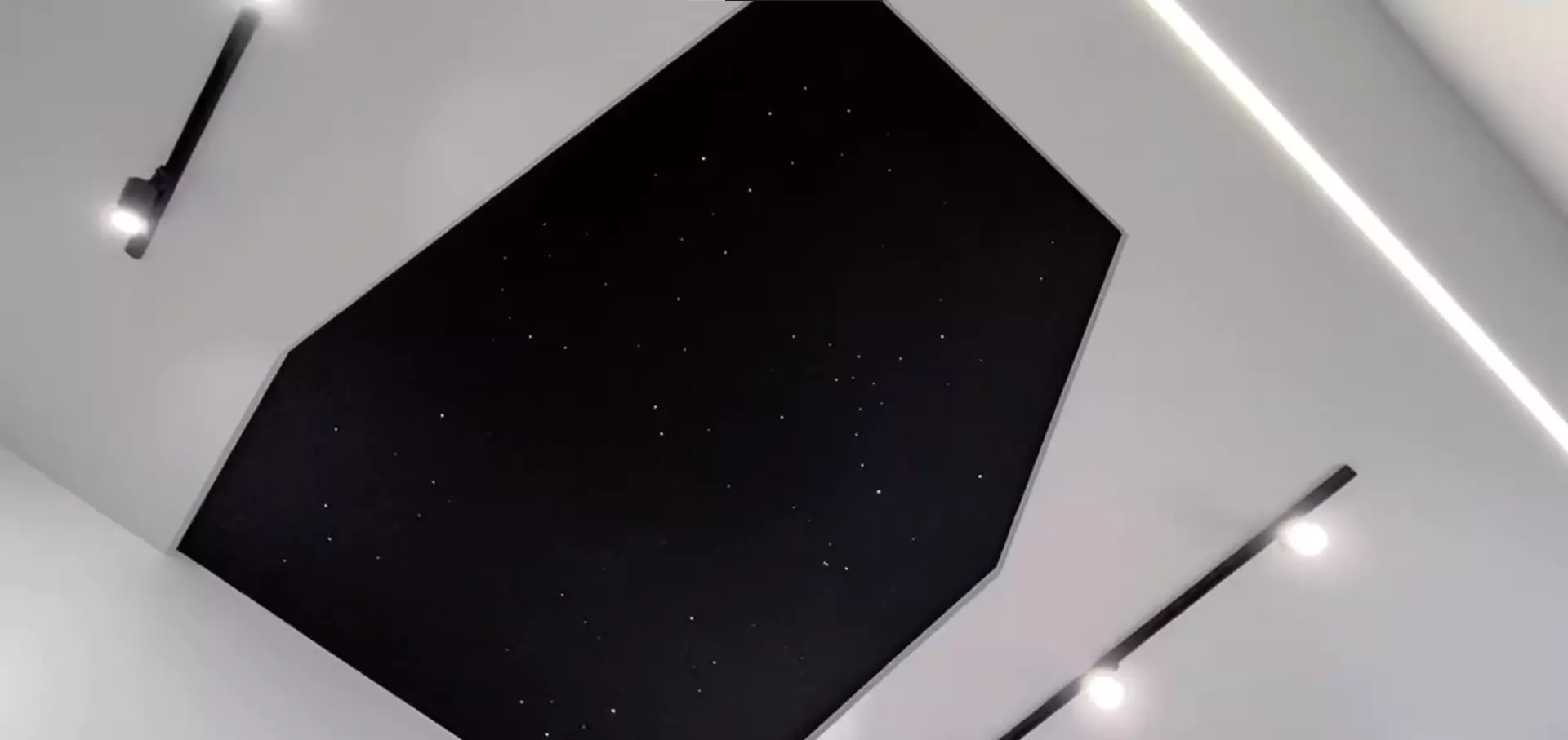 Владикавказ, Гугкаева, 8, фото 1