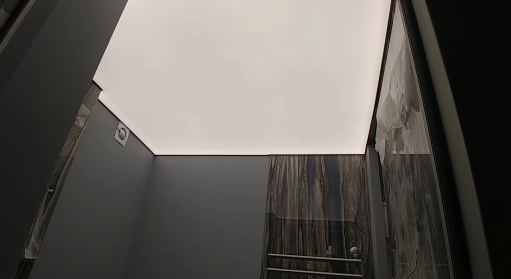 Новокузнецк, Веры Соломиной, 7, фото 1